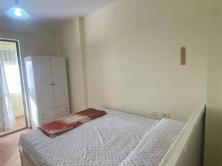 Jepet Me Qera Apartament 1+1+1 Ballkon