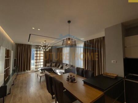 Rent, Apartment 2+1+2+1 Parking Spot, Center