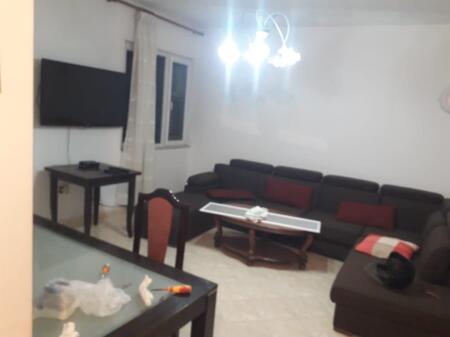 Jepet me qira 2+1+1 YZBERISHT AFER GRAND GALERY 35.000 leke