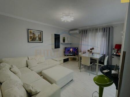 Qira, Apartament 2+1, Bllok, Garda, Tiranë.