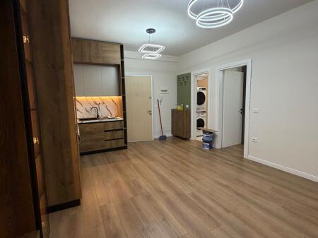 🏡 Apartament 1+1 me Qira – Komuna e Parisit (pranë Kika 2)