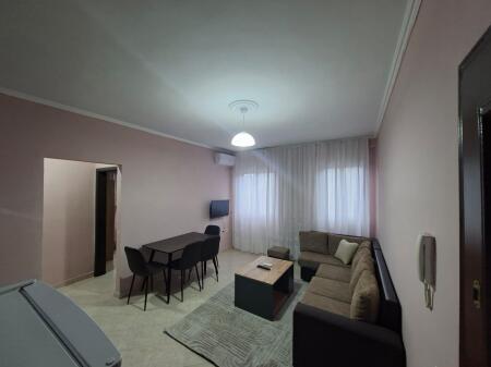 Jepet me qira 1+1 Fresku 30.000 leke