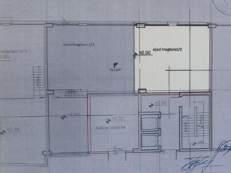 SHOP FOR SALE 67.2 M2 NEW BOULEVARD 578,000 EURO