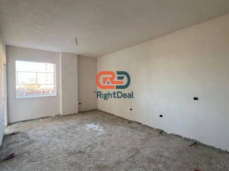 In Paskuqan, at British Residence, a 3+1+2 Apartment Perfect for Division into Two 1+1 Apartments is for Sale!!!