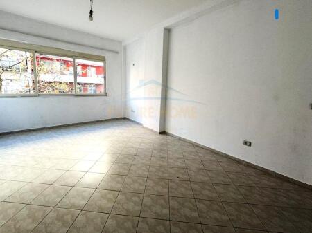 In vendita, Appartamento 1+1, Fresk, Tirana