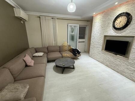 Shitet, Apartament 3+1+2+Blk, Porcelan – Pas UET, 185,000 Euro