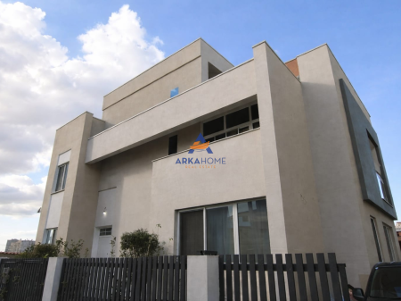 ELITE VILLA FOR SALE "NEAR THE GERMAN VILLAS" 800,000 EURO