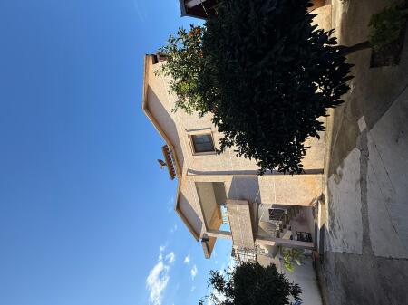 Jepet vile 2 katshe me qera