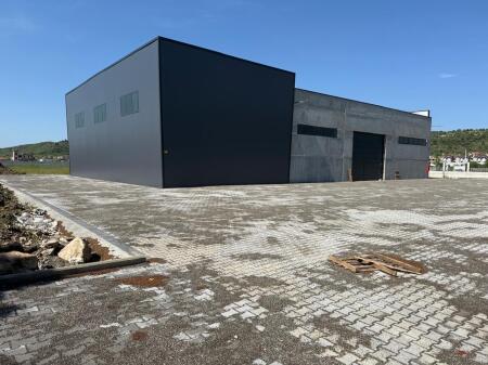 Warehouse for rent - Vorë
