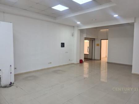 ZYRE ME QIRA TEK RR.KAVAJES!