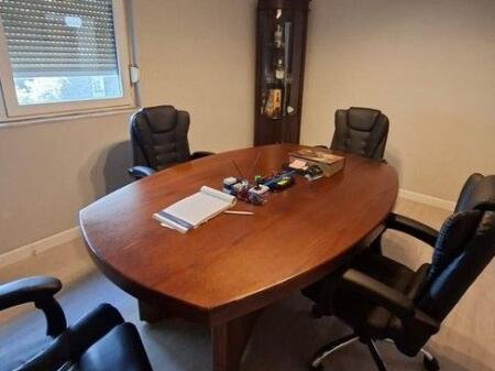 Qira, Ambient per Zyra, Myslym Shyri, Tiranë.