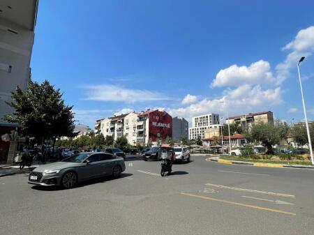 🏢 Business Premises for Sale – Paris Commune, Tirana