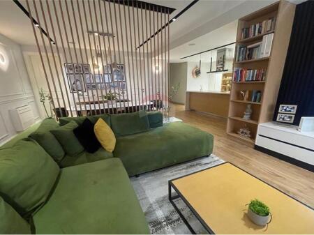 Apartment 3+1+2 for sale at the Paris Commune