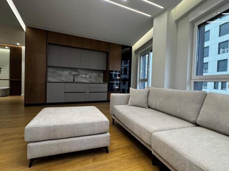 2+1 Apartment for rent at 21 Dhjetori!