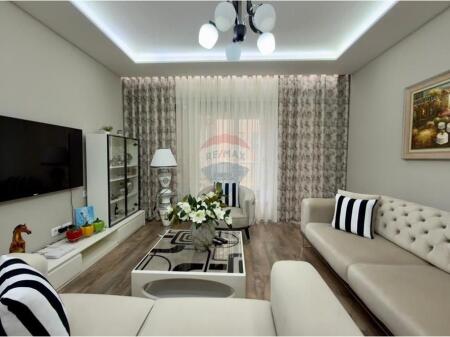 Appartamento - In Vendita - Profarma, Tirana(ID: 530181047-553)