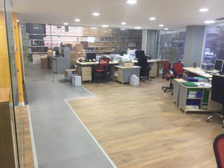 COMMERCIAL SPACE FOR SALE BOTANICAL GARDEN 330 M2 FLOOR 0