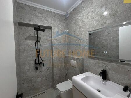 In vendita, Appartamento 2+1, Via Bogdaneve