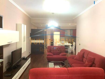 Shitet, Apartament 2+1+2+Post Parkimi, Rruga Marko Bocari