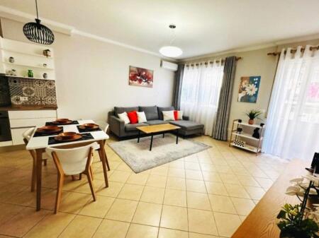 Apartment For Rent 1+1 At Zogu i Pare Boulevard (ID B2101218) Tirana