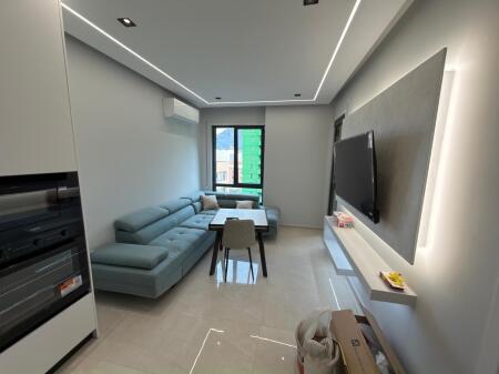 🏡 Jepet me qira apartament 1+1 📍 Rruga 5 Maji, Tiranë💶 Çmimi: 500 € / muaj