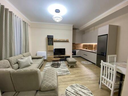 JEPET ME QERA APARTAMENT 1+1 TE BULEVARDI I RI