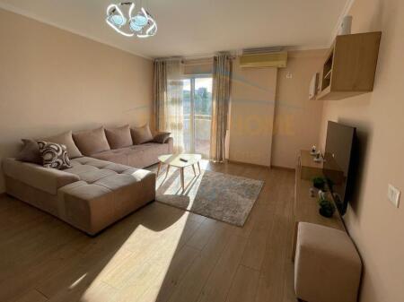 Qera, Apartament 2+1+2, Kopshti Zoologjik, Tiranë