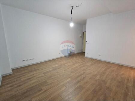 Jepet zyre per qira tek kompleksi Tirana Garden Building!