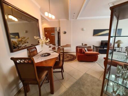 Affittasi appartamento 2+1+2T nella zona di Blloku 800 € /Mese