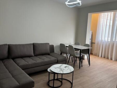 🏢A few minutes away from the American Embassy, a 2+1 furnished apartment is for rent. 60,000 Leke     