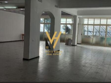COMMERCIAL SPACE 220 M2 FOR RENT AT NEW BOULEVARD 900 EURO