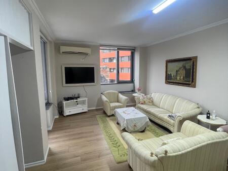 Apartment 2+1+2 for rent in the center of Tirana