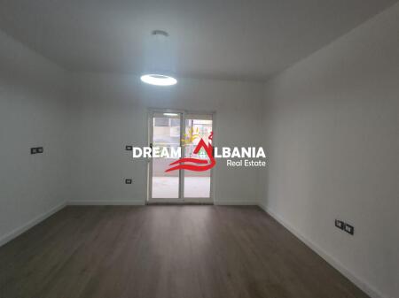 For sale 2 Apartments 1+1 at Komuna e Parisit, near the Roundabout (ID 41111169)