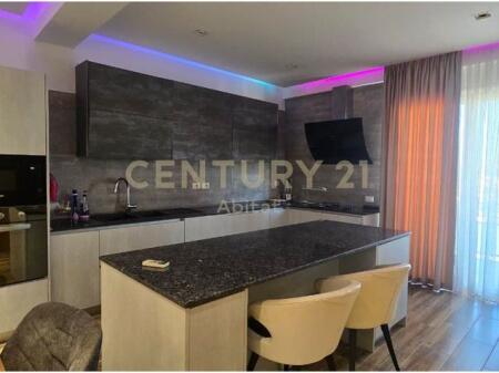 For rent Apartment 3+1+3 + 2 parking spaces – very close to the Delijorgji Complex, opposite the American Hospital 3!
