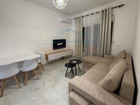 Jepet me Qera 1+1+POST PARKIMI, Unaza e Re, Kompleksi "Tudas"