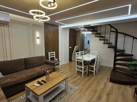 Duplex 2+1+2 for Rent in the Center!