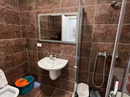 Apartament me qera 2+1, Rr.Dritan Hoxha