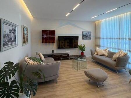 Rent, Apartment 2+1+2, Galeria, Barrikadave Street, Tirana.