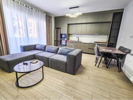 Apartament - Për Qira - Rruga e Dafinave, Tiranë