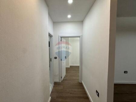 Appartamento 1+1- In Vendita - Comune di Parigi, Tirana!!! ID: 530261038-4739