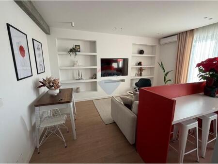 Apartment 1+1 for rent at 21 Dhjetori!