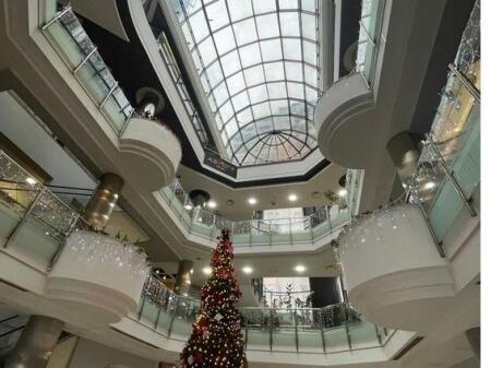 Ofrojme zyre per qira tek Kullat Binjake