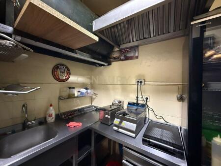 Premises for Rent in Bllok – Working Condition, Near the Main Road