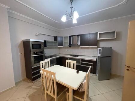 Jepet me qera 2+1 astir te ozon mobiluar 500 eu