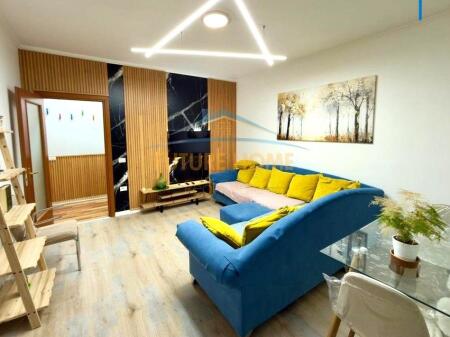 Appartamento 3+1+2+Posto Auto, Lago Asciutto, Tirana - AFFITTO