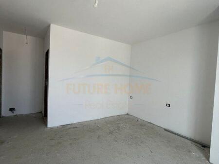 Apartment 2+1+2 for sale, Besa Street