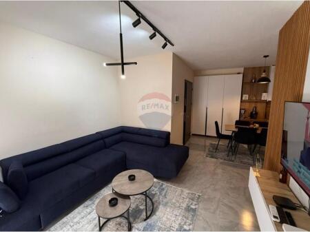 Apartament - Për Shitje - Rruga Bamir Topi, Tiranë(ID: 530491004-160)