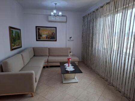 APARTAMENT ME QERA 2+1 MINE PEZA 65.000 LEKE