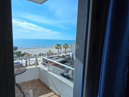 Jepet me Qira Hotel & Restorant në Vijë të Parë Deti – Shkëmbi i Kavajës