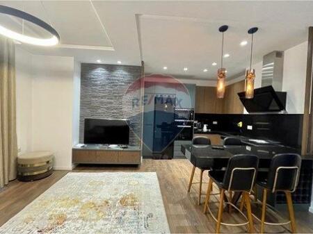 Appartamento 2+1+2+-Parcheggio al Complesso Panorama