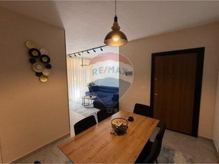 Apartament per shitje ne rrugen Bamir Topi